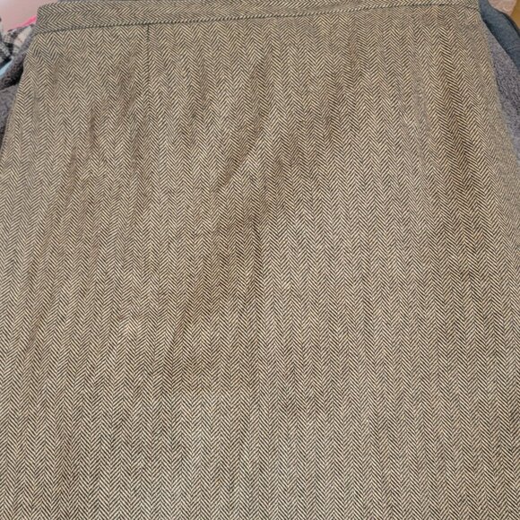 Laura Gayle Classics Vintage Wool Blend Tan/Brown Herringbone Pencil Skirt - Picture 4 of 13